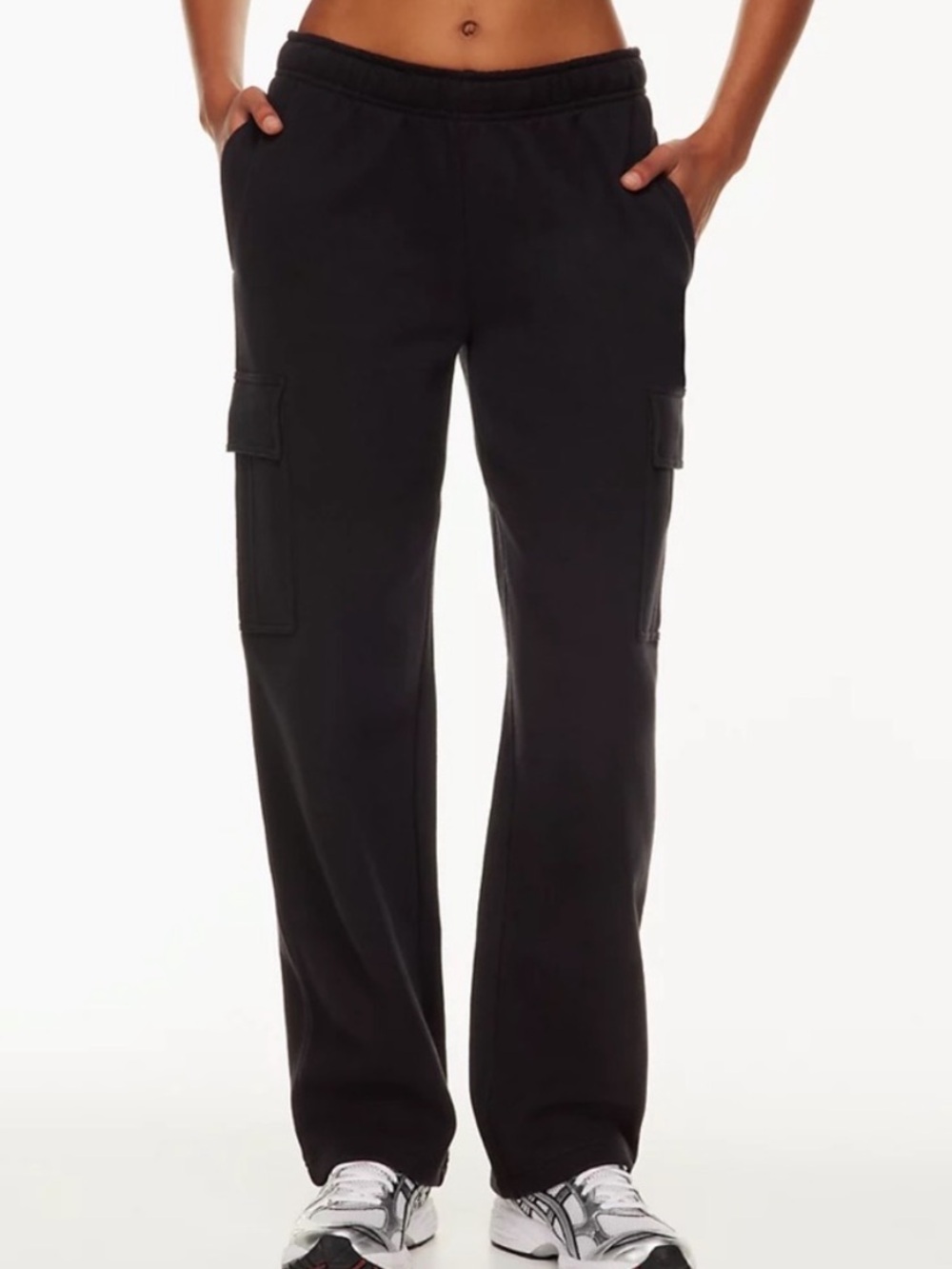 Aritzia black TNA Cargo Mega Sweatpants sz Small Worn once!